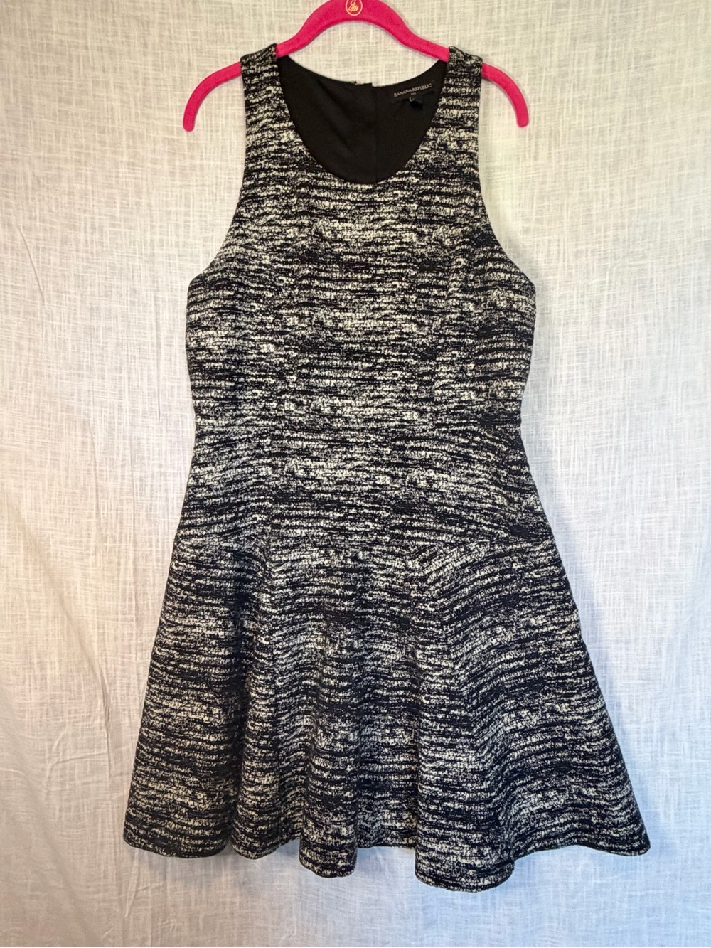 Banana Republic Black and White Textured Fit-and-Flare Dress Corpcore 14